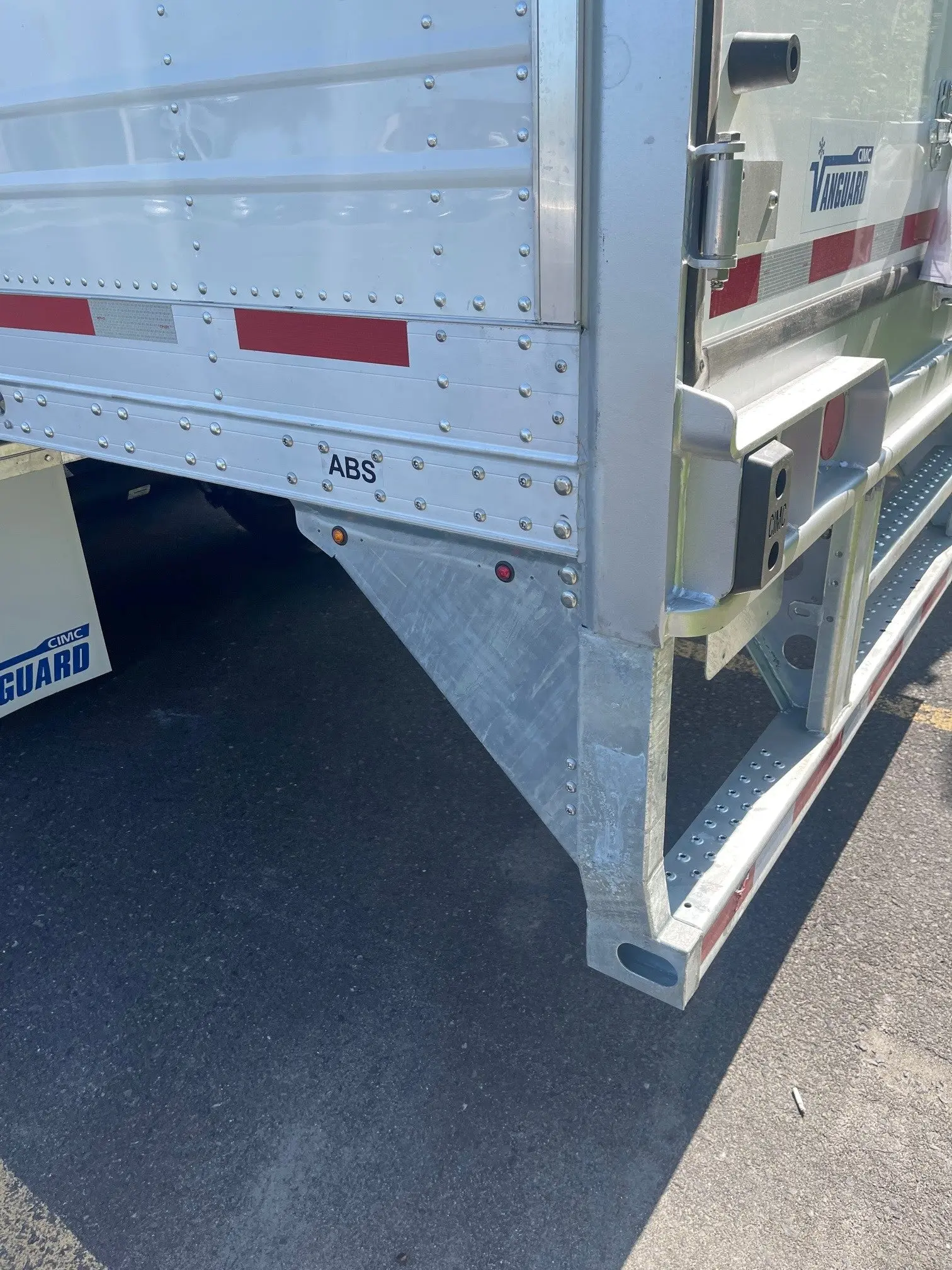 2024 Vanguard/CIMC CoolGlobe R8000B with TK C-600 - Image 5